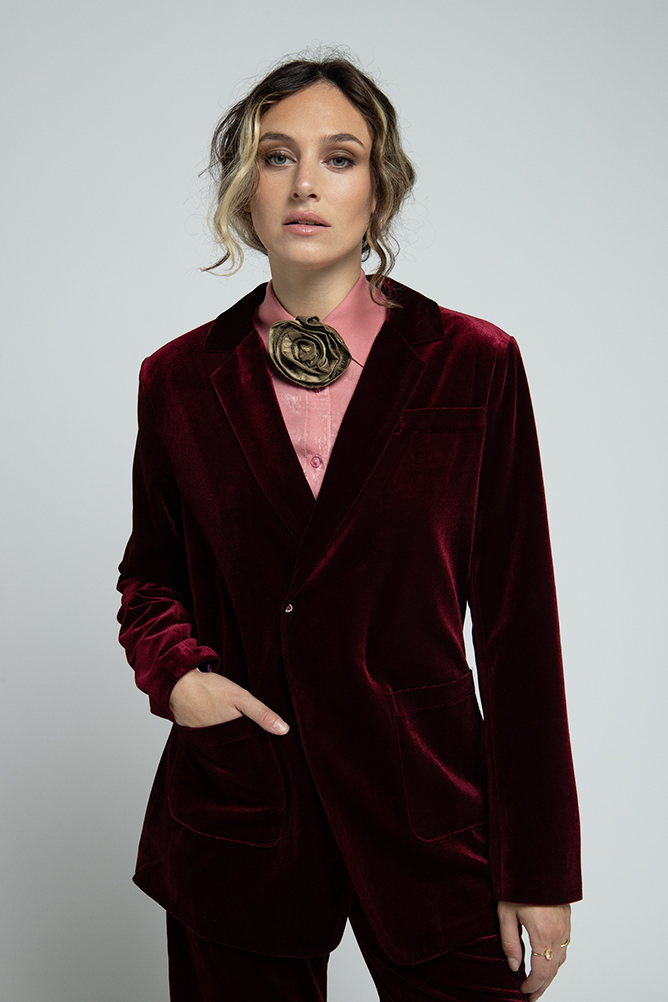 Americana Bianca Burdeos